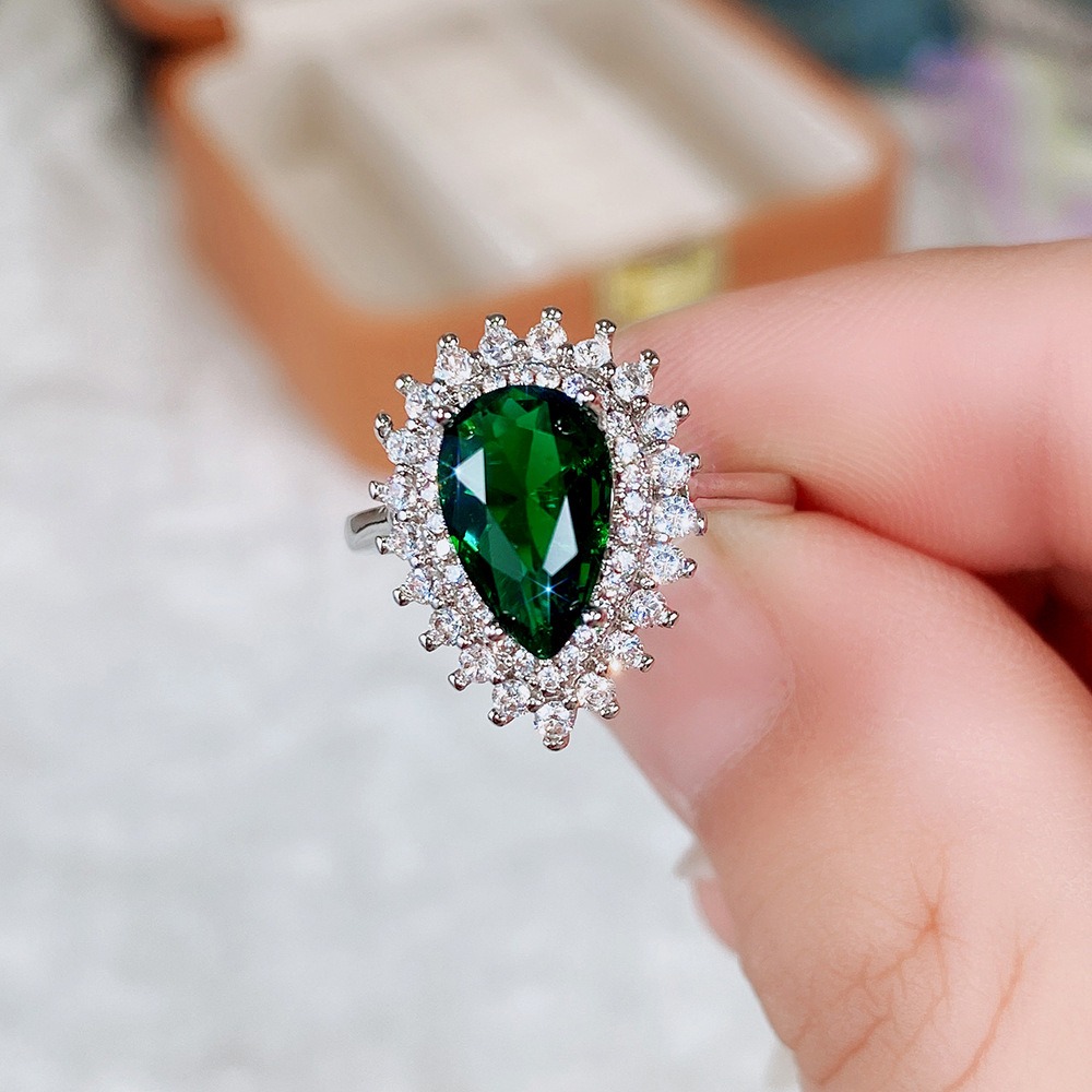 Luxury Sparkle Teardrop-shaped - Event Suppliers review and price
